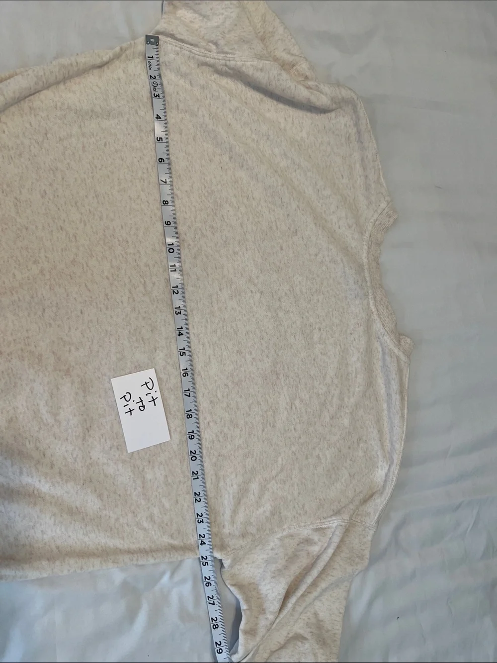 Oak & Trellis classic crewneck